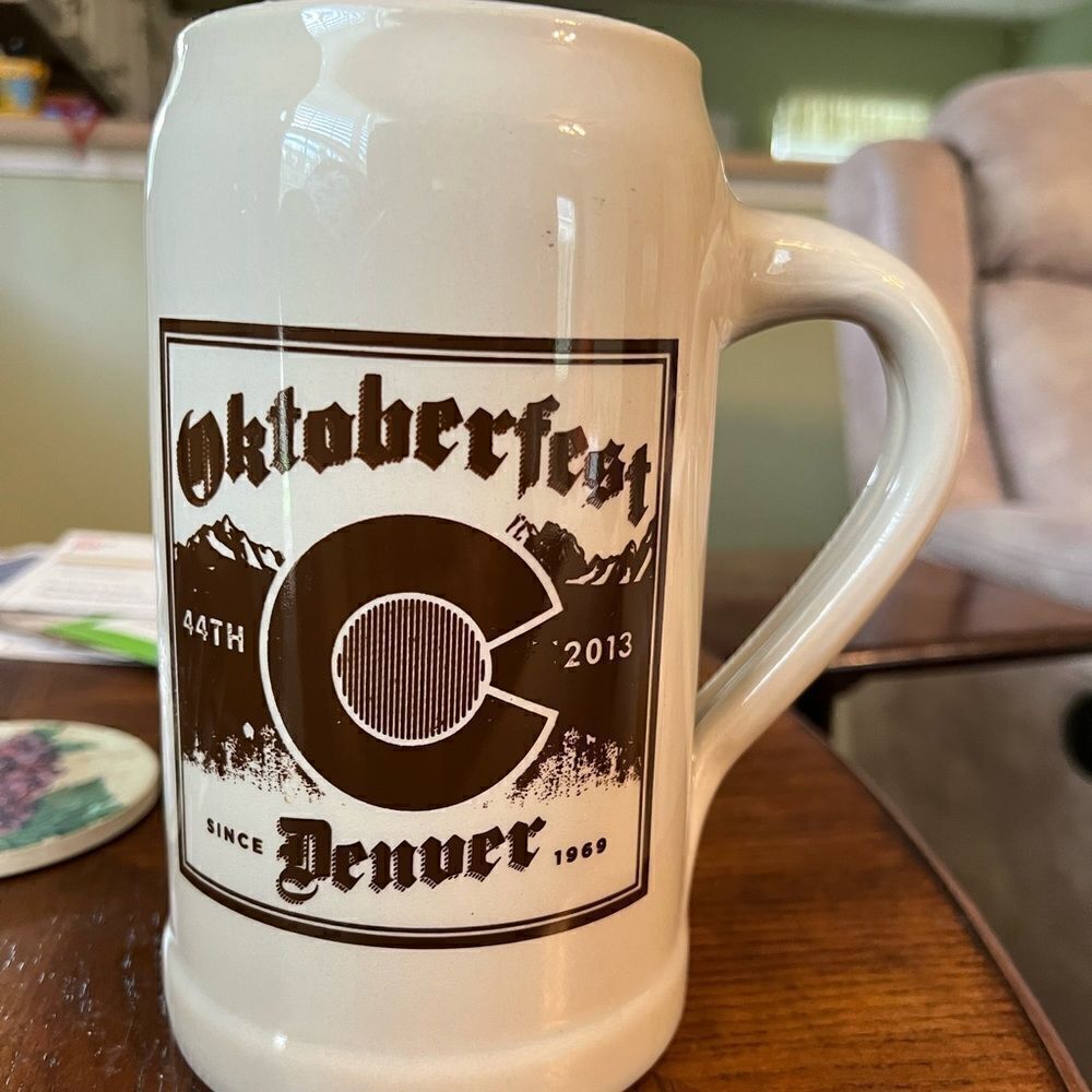 SPATEN Premium Larger German Tankard Denver Colorado 2013 Oktoberfest Mug 1L